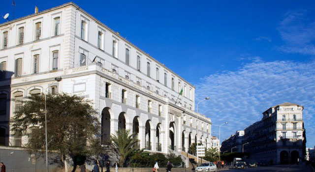 L'école préparatoire en sciences et techniques d'Alger