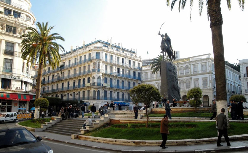 Photo de la place Émir Abdelkader d'Alger