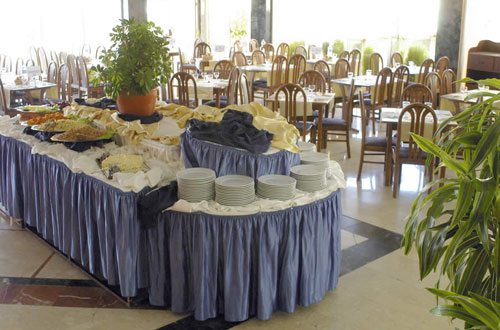 Le restaurant de l'hôtel Mazafran à Zéralda