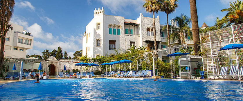 La piscine de l'hôtel Saint-George à Alger