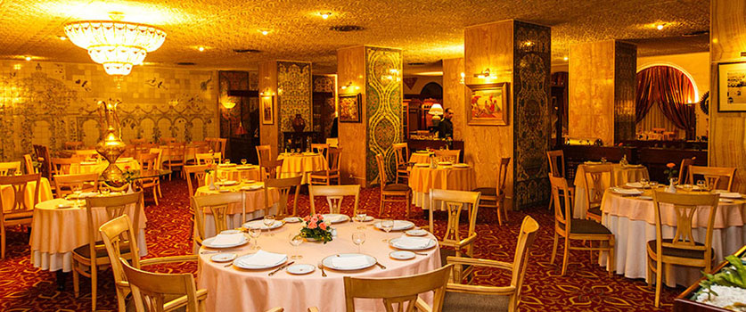 Le restaurant de l'hôtel Saint-George à Alger