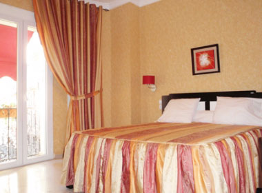 Une chambre de l'hôtel ST à Alger
