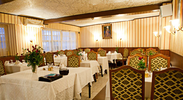 Le restaurant de l'hôtel Suisse à Alger