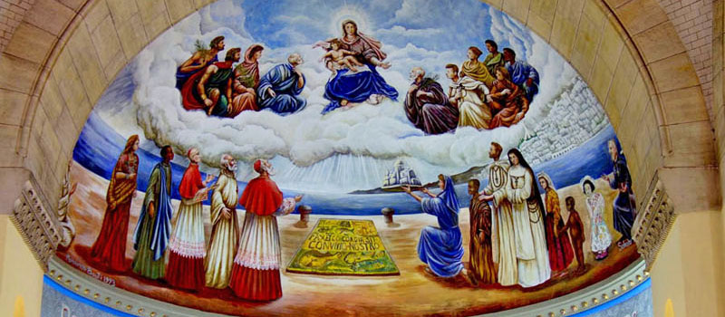 L’intérieur de la basilique Notre-Dame d'Afrique à Alger